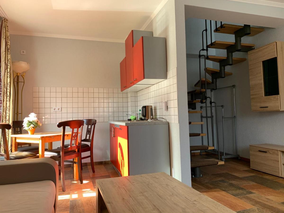 Ratskeller Hotel & Restaurant Lindow Esterno foto